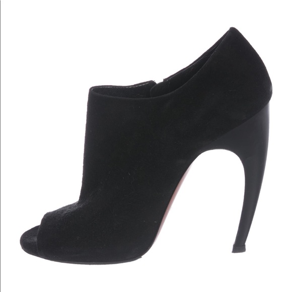 Alaia Shoes - Alaia peeptoe booties